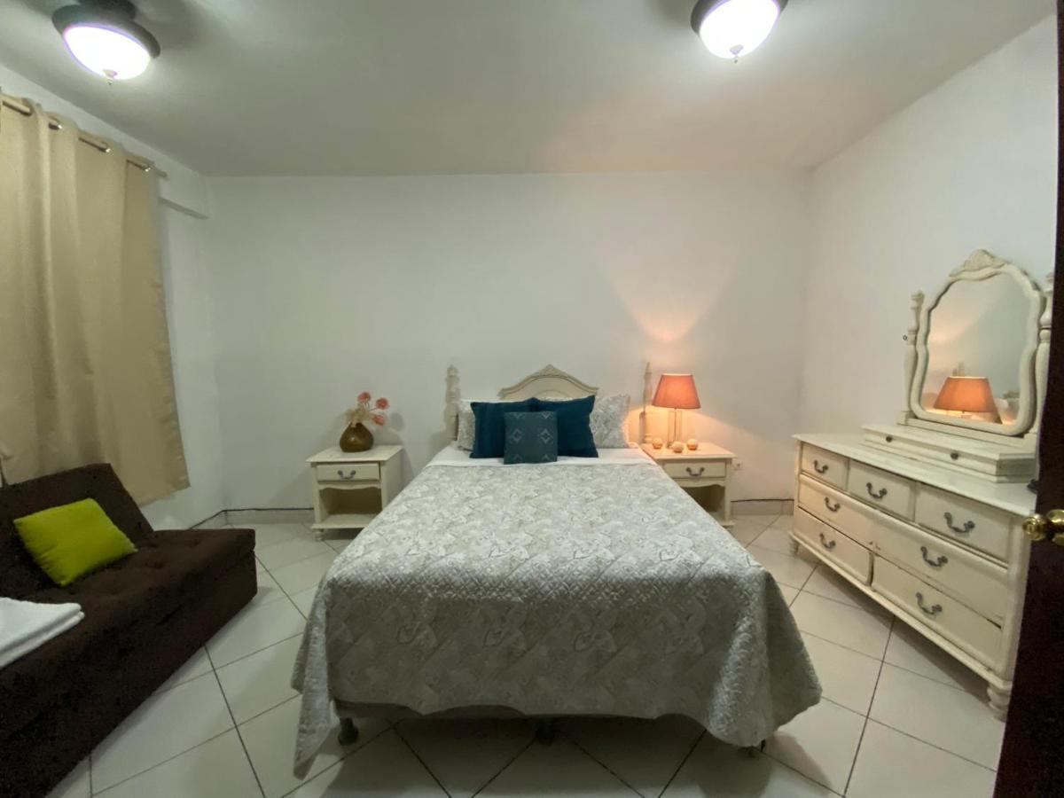 Apartamentos Comodos Cerca Del Aeropuerto Ciudad Guatemala Eksteriør billede